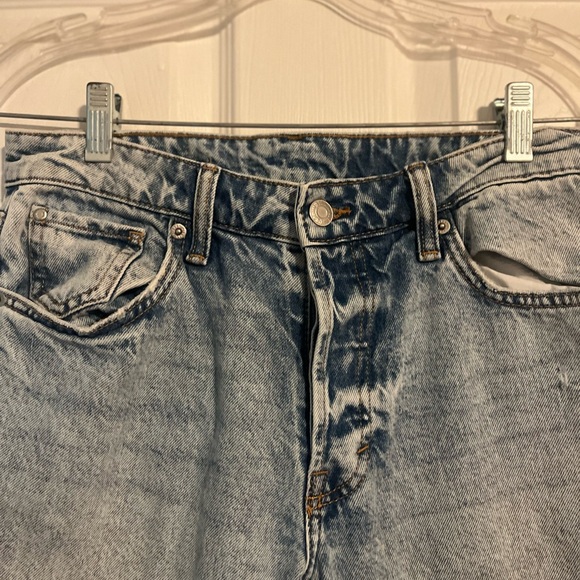 H&M 90s Boyfriend Jean size 4 - Picture 6 of 6